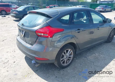 2018 Ford Focus Se z USA, uszkodzony, nr VIN 1FADP3K24JL308825